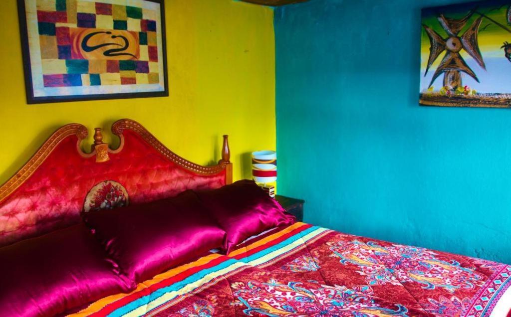 Casa Lothuz Spacio Cultural Y Disidente San Cristobal de las Casas Luaran gambar